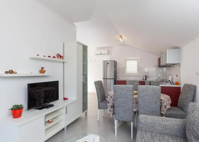 Apartament Memunic *