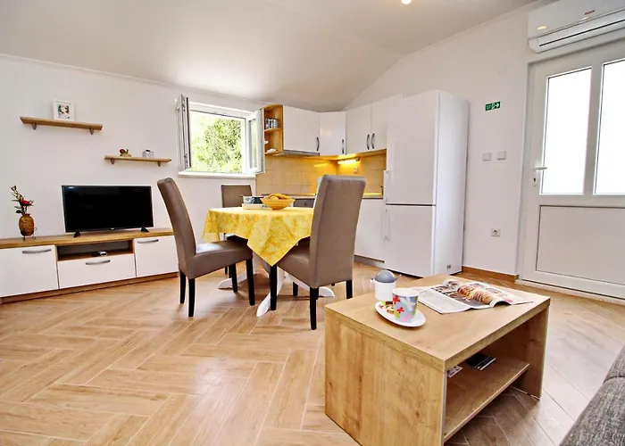 Memunic Stone Harbor