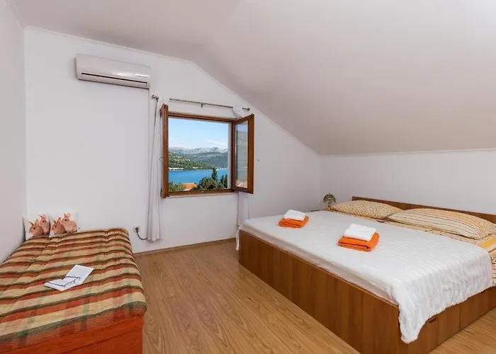 Memunic * Stone Harbor