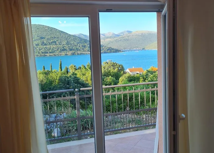 Memunic Stone Harbor