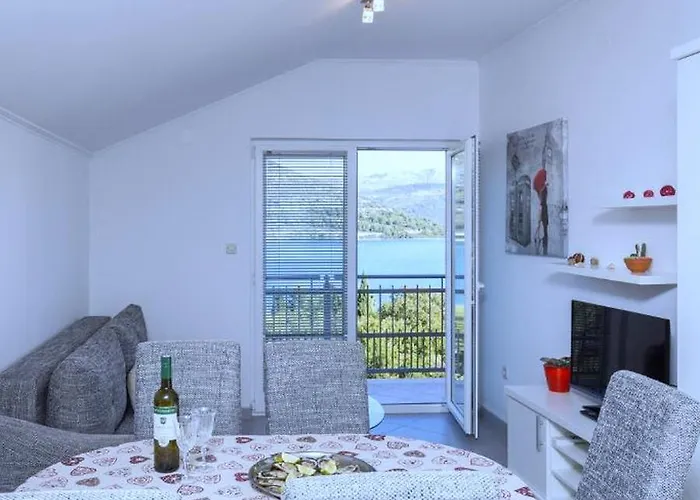 Memunic Stone Harbor